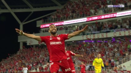 Sliti profite d'une nouvelle erreur de Vachoux signer un doublé !