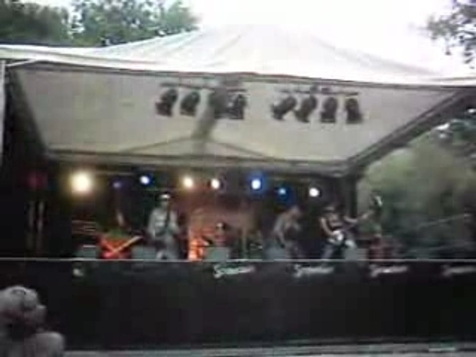 Konzertclip 2005 (Erster Auftritt als Tokio Hotel)