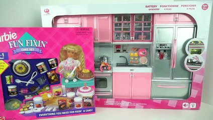 Frozen Elsa and Her Baby Bake a Cake - Doll Kitchen with Toy Microwave, Oven, Regrigerator
