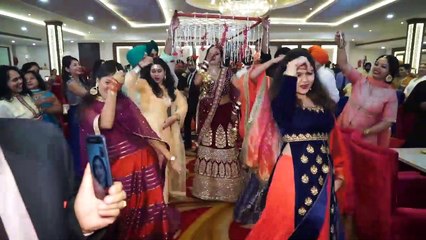 Latest Best Indian Punjabi Bride Entry Bollywood Style