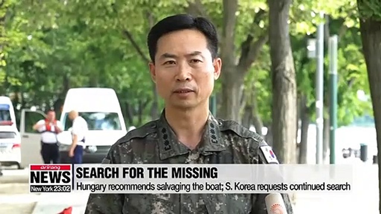 Underwater search for 19 missing Koreans contin...