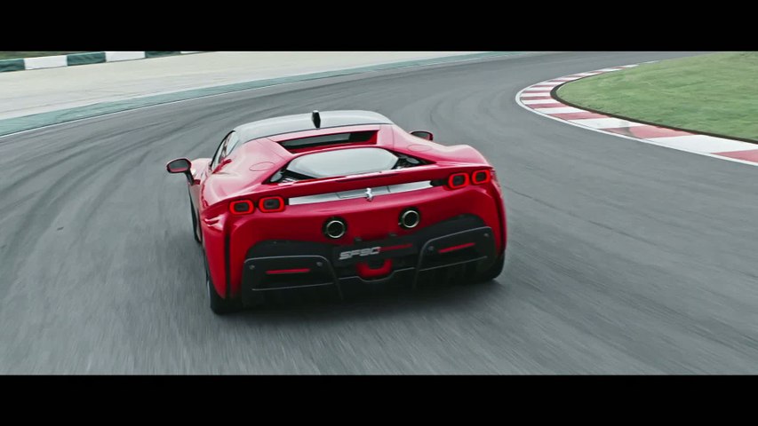 Ferrari SF90 Stradale : la supercar hybride...
