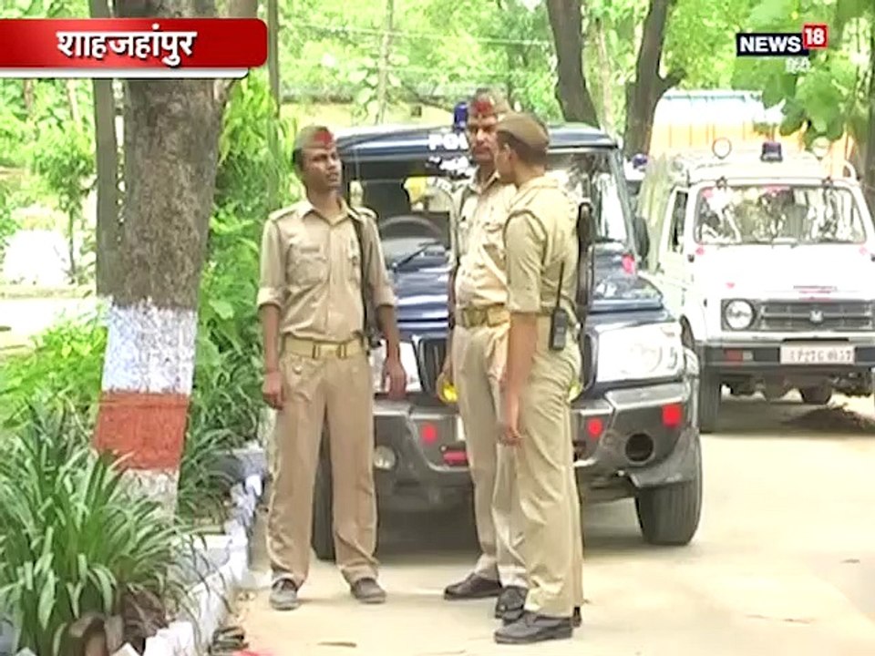 लखीमपुर खीरी: दुधवा नेशनल पार्क में घुसा अजगर