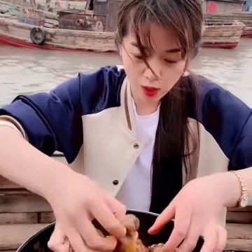 Mukbang Eating Show Delicious Seafood Synthesis Pot - Satisfy Eating Sounds
