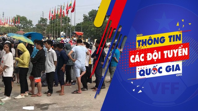 Người dân Phú Thọ đổ xếp hàng dài chờ mua vé theo dõi U23 Việt Nam thi đấu | VFF Channel