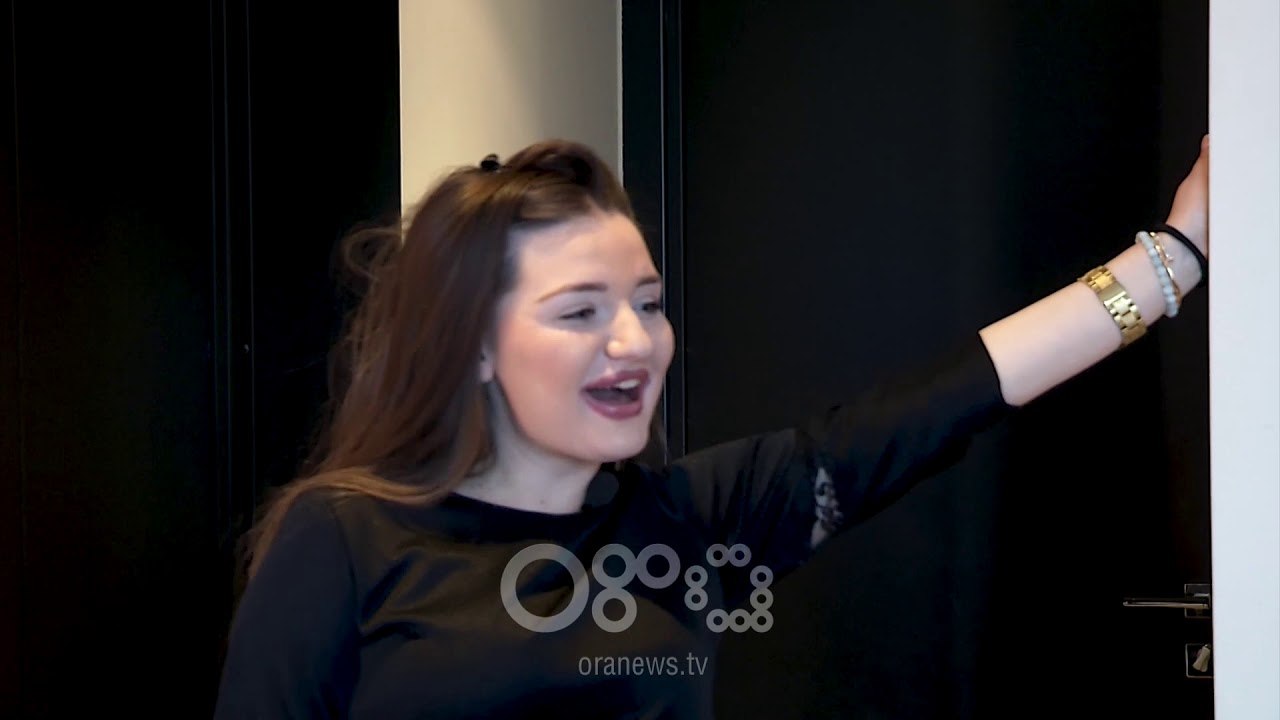 Mos i fol shoferit - Mësoni çfarë ti bëni shoqes që nuk di të lyhet