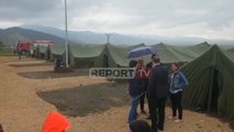 Report TV - Korça nuk gjen qetësi nga lëkundjet, 230 banorë e gdhijnë nën çadra