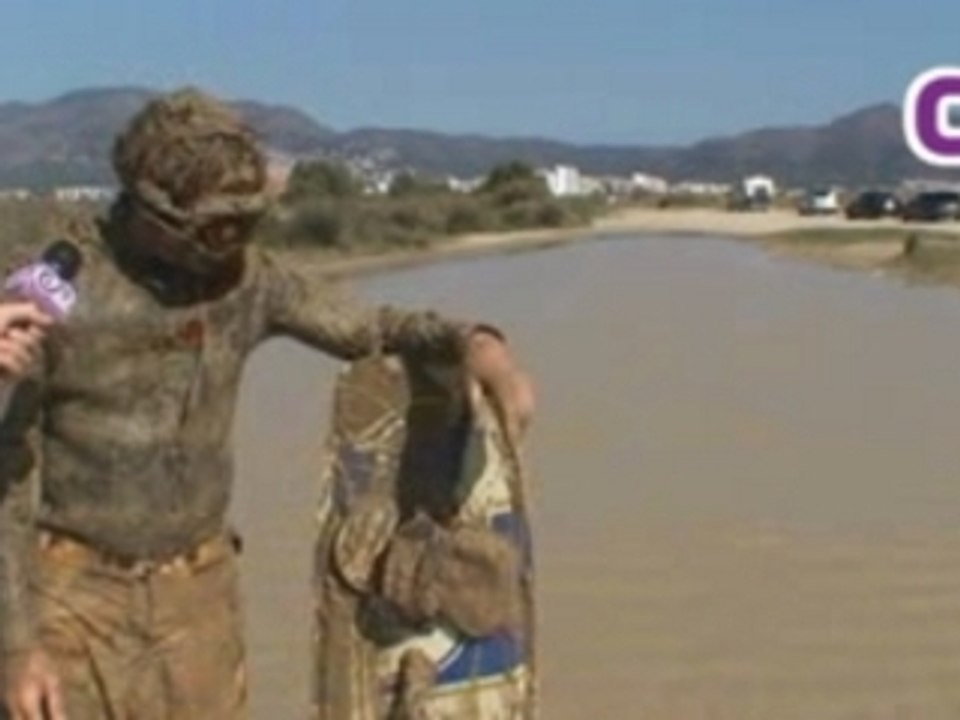 wakebord en un charco