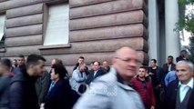 RTV Ora - Efektivi i policisë humb ndjenjat në protestën e opozitës