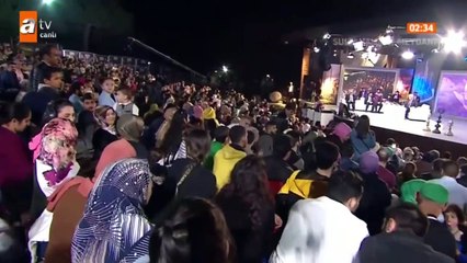 Tıp öğrencisinden Nihat Hatipoğlu’na: Ameliyattaki doktorun namazı kazaya bırakması caiz midir?