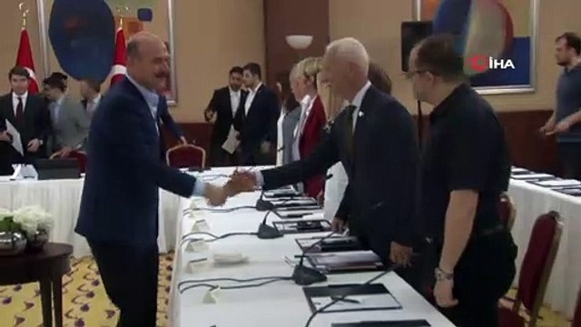 İçişleri Bakanı Süleyman Soylu: “Bayram tatilinin ilk iki gününde 14 vatandaşımız trafik kazasında hayatını kaybetti”