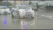 RTV Ora - Aksident zinxhir në autostradën Tiranë-Durrës, përplasen 6 makina