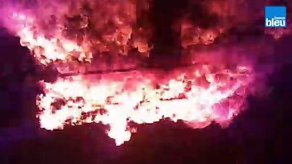 Exercice pompiers dans un caisson maritime