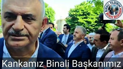 Gençlerle genç oldu 'kankalarım' diye hitap etti! Binali Yıldırım'ın İstanbul gezilerinde renkli görüntüler