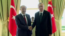 İSTANBUL- CUMHURBAŞKANI ERDOĞAN, KKTC BAŞBAKANI TATAR'I KABUL ETTİ