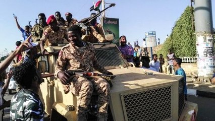 Sudan'da ordu darbe karşıtı göstericilere müdahale etti