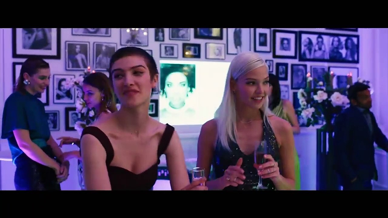 Anna - Trailer