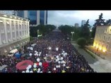 RTV Ora sjell pamjet me dron nga protesta e shtatë e opozitës