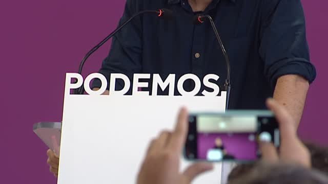 Ramón Espinar carga contra Iglesias y Montero