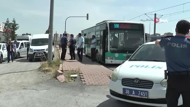 Yolcu otobüsünde silahlı saldırı paniği