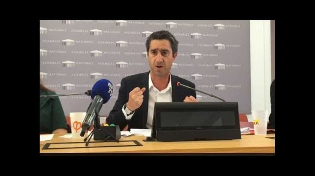 François Ruffin pousse un coup de gueule contre la tambouille des journalistes