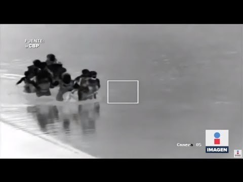 Migrantes africanos se entregan a la Patrulla Fronteriza | Noticias con Ciro Gómez Leyva