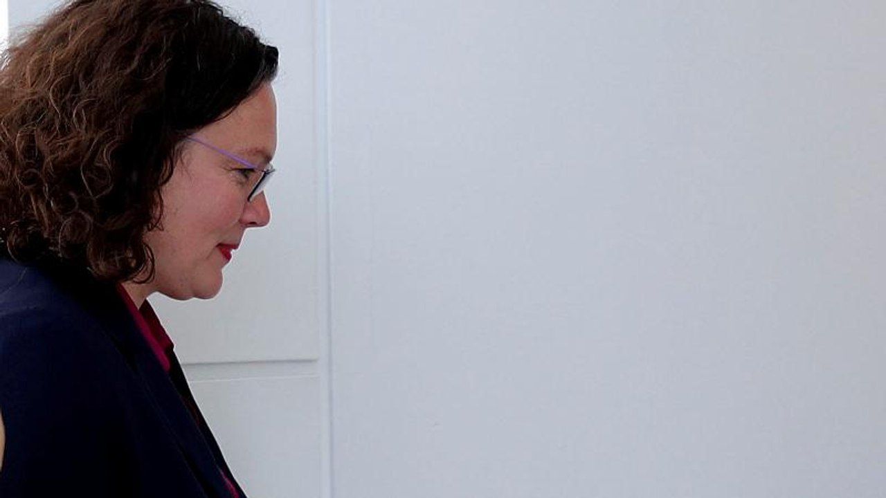 Trio als Übergangslösung an der Spitze der SPD - aber was dann?