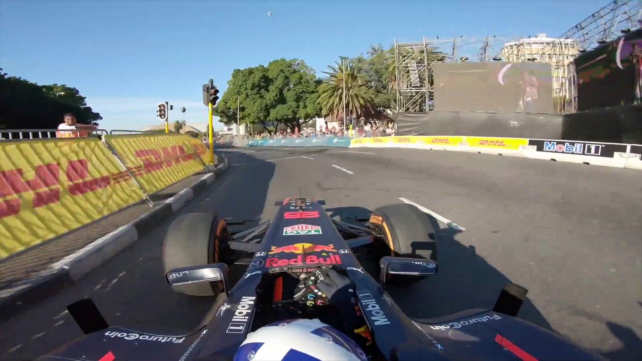 Festival de David Coulthard con un Red Bull de F1 en Ciudad del Cabo