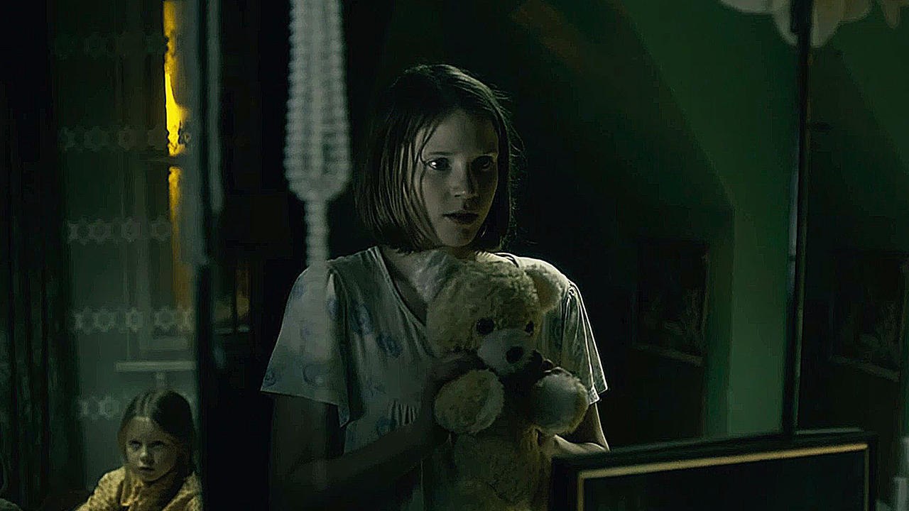 Dunkel, fast Nacht Ciemno, prawie noc - Trailer (Deutsche UT) HD