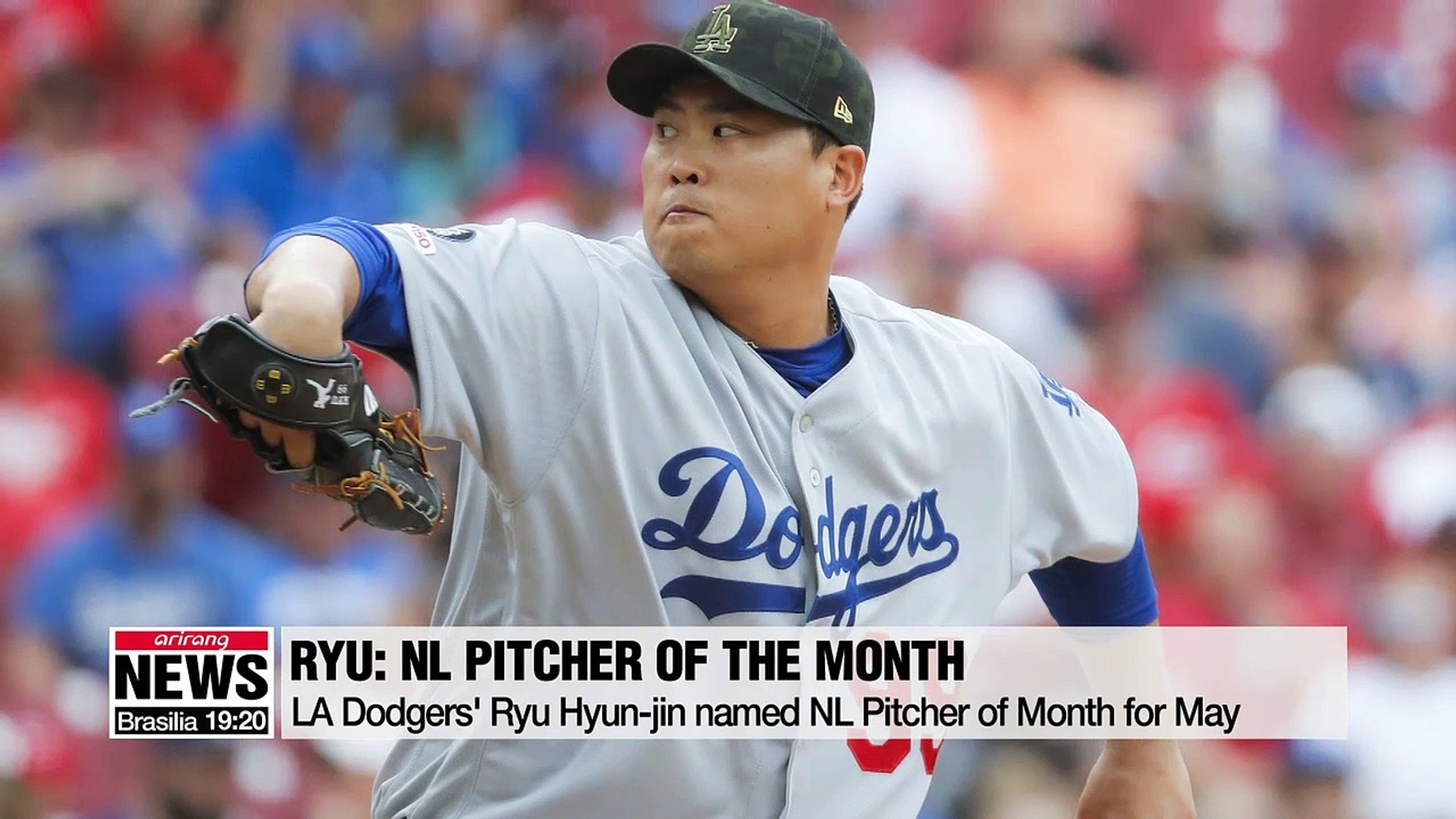 Dodgers sign South Korea pitcher Ryu to deal