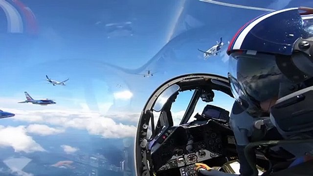 Les avions Airbus volent en formation pour fêter leur 50ème anniversaire