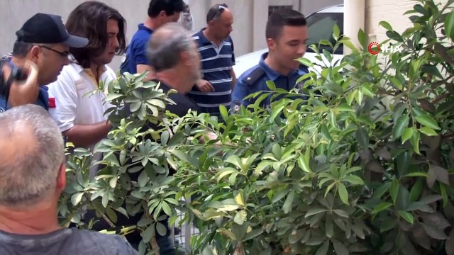 İntihar eden oğlunun arkasından feryat eden anne yürekleri dağladı