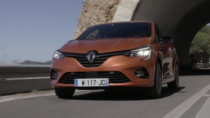2019 All-new Renault CLIO in Orange Valencia Driving in Portugal