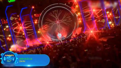 Chi Pu lộ giọng yếu khi hát live Anh ơi ở lại