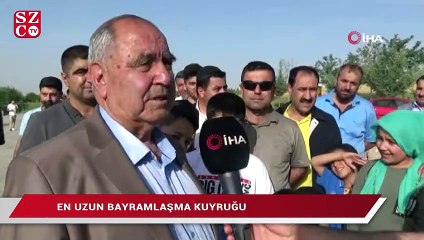 En uzun bayramlaşma kuyruğu! Hamo Ağa’nın torunları