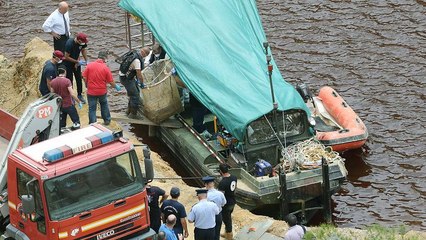 Κύπρος - Δολοφονίες: Ανασύρθηκε η τρίτη βαλίτσα από την Κόκκινη Λίμνη