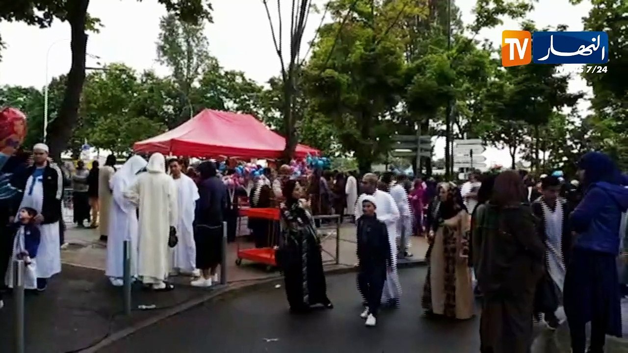 كاميرا النهار ترصد أجواء احتفال الجالية الجزائرية في باريس بعيد الفطر المبارك