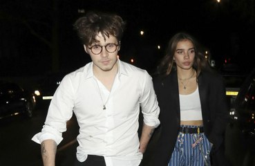 David Beckham tells Brooklyn to stay away from girlfriend