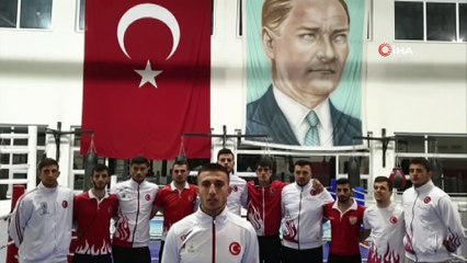 Boks Milli Takımı'ndan bayram tebriği