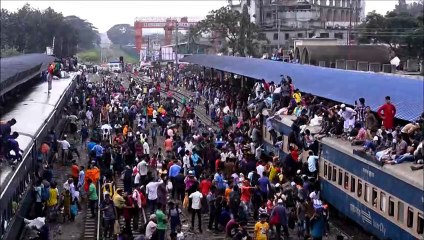 العاصمة دكا تفرغ من سكانها مع نهاية شهر رمضان