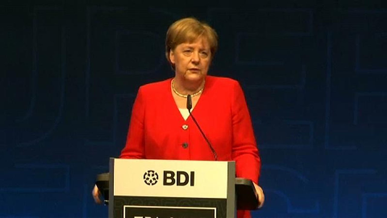 Merkel kontert BDI-Angriff