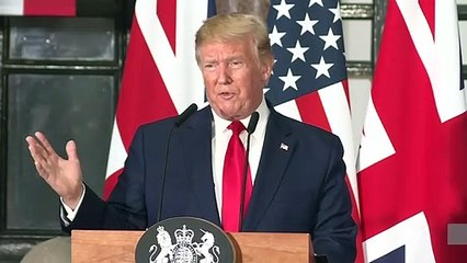 Trump: México tiene que hacer más para frenar "invasión" de migrantes a EEUU