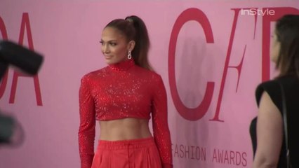 Right Now: Jennifer Lopez and Alex Rodriguez at 2019 CFDA Award Red Carpet