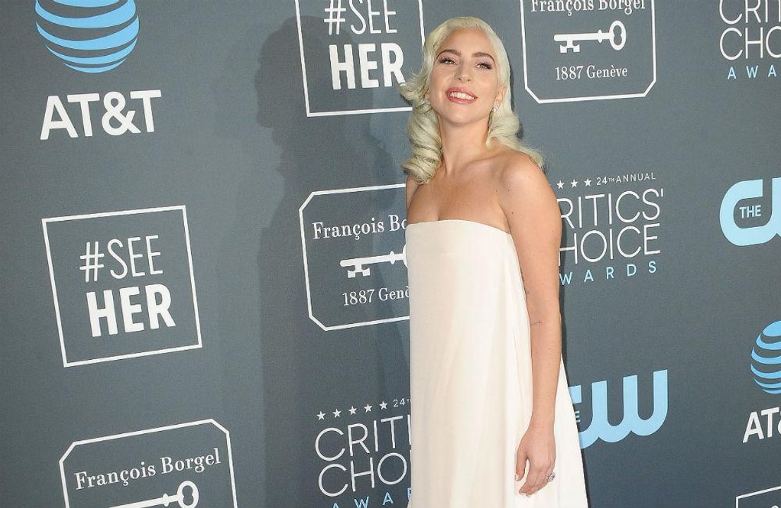 レディー・ガガ、婚約解消を認める