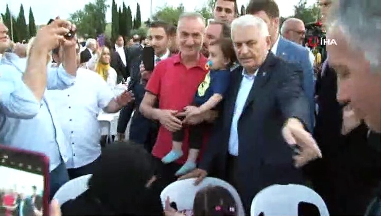 Binali Yıldırım; 23 Haziran laf üstüne laf yapanlar değil, taş üstüne taş koyanların günü olacaktır