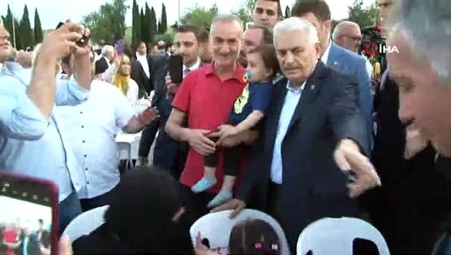 Binali Yıldırım; 23 Haziran laf üstüne laf yapanlar değil, taş üstüne taş koyanların günü olacaktır
