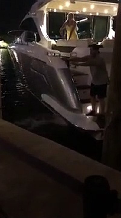 [FAIL] Monter à quai
