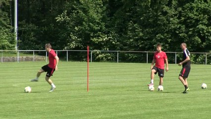 Cikalleshi dhe Ajeti, besim te sfidat kualifikuese - Top Channel - News - Lajme