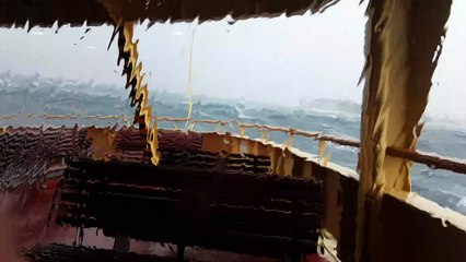 Ferry in Australia Pummeled By Massive Waves