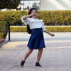 little girl dance